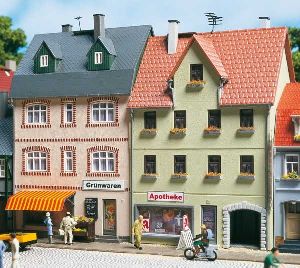 HT Wohnh�user Bahnhofstr.5/7 - Auhagen 12345 Spur H0