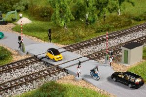 N Bahn�bergang - Halbschranke - Auhagen 44649 Spur N