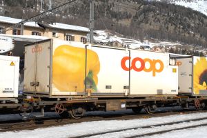 RhB Lb-v 7879 Coop  Paprika - Bemo 9469119 Spur 0m