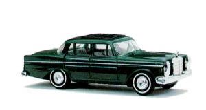 MB 220  Sonnenfaltdach - Busch 40420 1:87