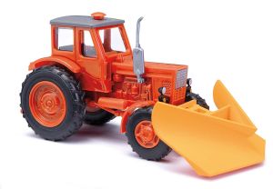 Belarus MTS-52 mit Schneepflu - Busch 51355 1:87