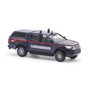 Nissan Navara mit Hardtop Car - Busch 53726 1:87