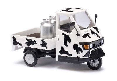 Piaggio Ape 50 Kuhflecken - Busch 60004 1:43