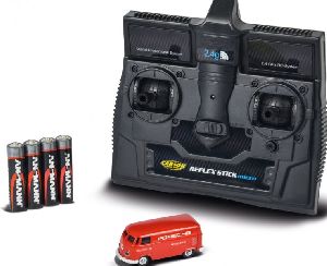 1:87 VW T1 Bus Kastenwagen Porsche 2.4GHz - Carson 500504124 1:87