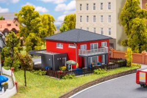 WeberHaus CityLife, rot - Faller 232153 Spur N