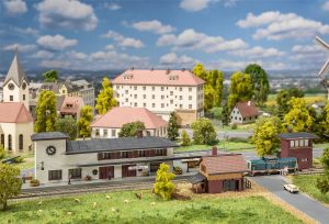 Bahnhof-Set Feenbach - Faller 282713 Spur Z