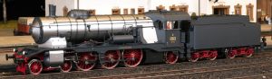 BR 18.1 / w�rtt. C 2041 KWStE IIa Glanzblech Dampflok - KM1 111852 Spur 1