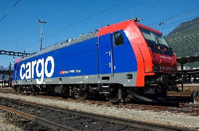 E-Lok Re 482 044-5 SBB Cargo blaurot - Kiss 510501 Spur 1