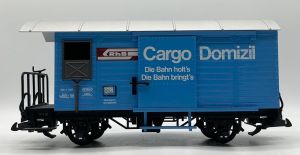 G�terwagen RhB Cargo Domizil, Vitrinemodell, - LGB 4127 Spur 2m