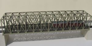 Fachwerk-Kastenbr�cke 2-gleisig resedagr�n, L�nge 537mm - Laffont H1101 Spur H0