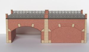 Arkaden-Hochbahn-Segment mit Unterf�hrung - Laffont Z2421 Spur Z