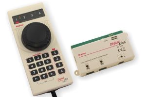 Starter-Digital-Set mit Zentrale, Handregler und Netzteil - Lenz 60120 allgemein