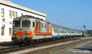 Diesellok D.445 2.Serie Navet - Piko 22032 Spur H0