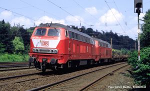 Diesellok BR 215 DB AG V - Piko 22064 Spur H0