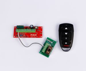 R/C Sender und Empf�nger f�r Loks - Piko 35040 allgemein