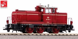 AC EXPERT Sound-Diesellok BR 260 DB rot IV + PluX22 Dec. - Piko 55907 Spur H0