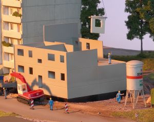 Plattenbau Erg�nzungStartset 2 Ebenen - Piko 61147 Spur H0