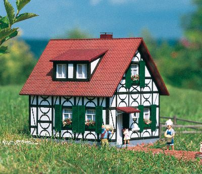 Wohnhaus Frank Sch�fer - Piko 62053 Spur 2m / G