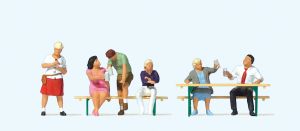 Im Biergarten (1) - Preiser 10700 Spur H0