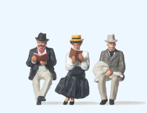 Sitzende Reisende - Preiser 45064 Spur 2m / G