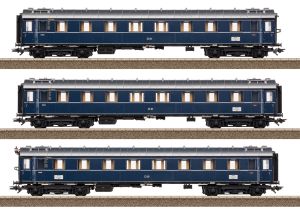 Schnellzugwagen-Set Dom-Pfeil INSIDER 01/2026 - Trix 23628 Spur H0