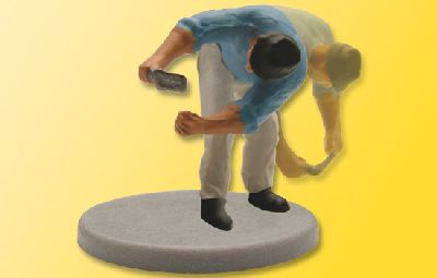 H0 Maurer geb�ckt mit Kelle, bewegt**Auslauf** - Viessmann 5005 Spur H0