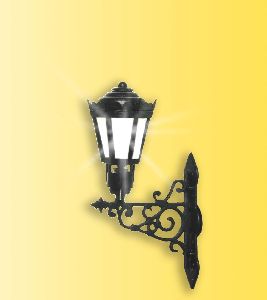 0 Wandlaterne, LED warmwei� - Viessmann 9074 Spur 0