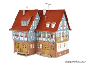 H0 Gasthof zur Post mit Innen - Vollmer 43637 Spur H0
