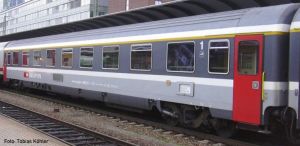 Eurofima-Wagen WR Speisewagen SSB IV grau/rot - Wunder 15221 Spur 1
