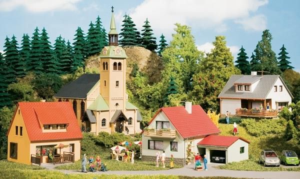 15201 Auhagen - HT Startset Dorf Waldkirchen - Spur H0