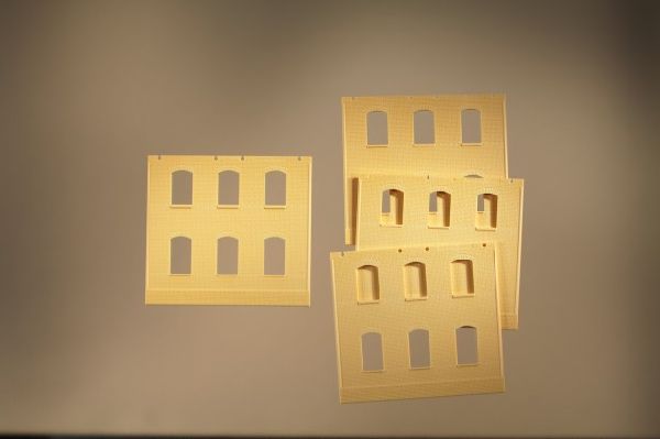 80614 Auhagen - H0 W�nde 2324F gelb - Spur H0