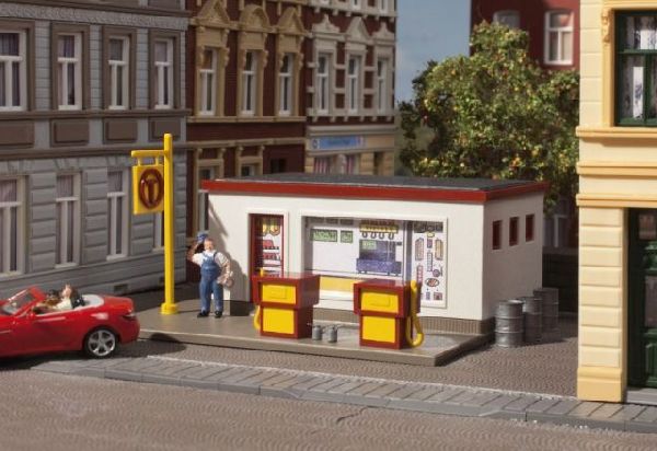 99053 Auhagen - HO Tankstelle - Spur H0