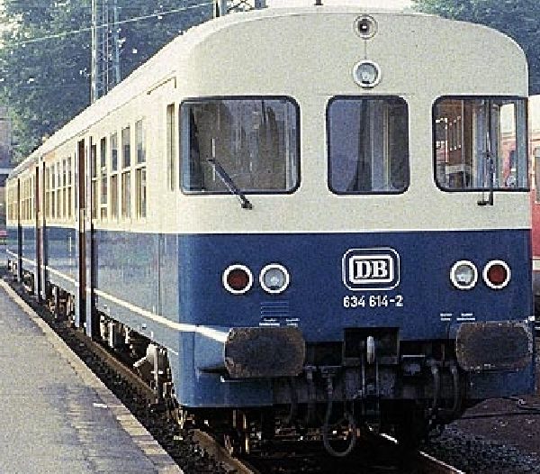 DB 634 607/614 Triebwagen beige/türkis, 2L-GS