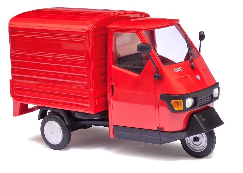 60052 Busch - Piaggio m.Kofferaufbau Rot - 1:43