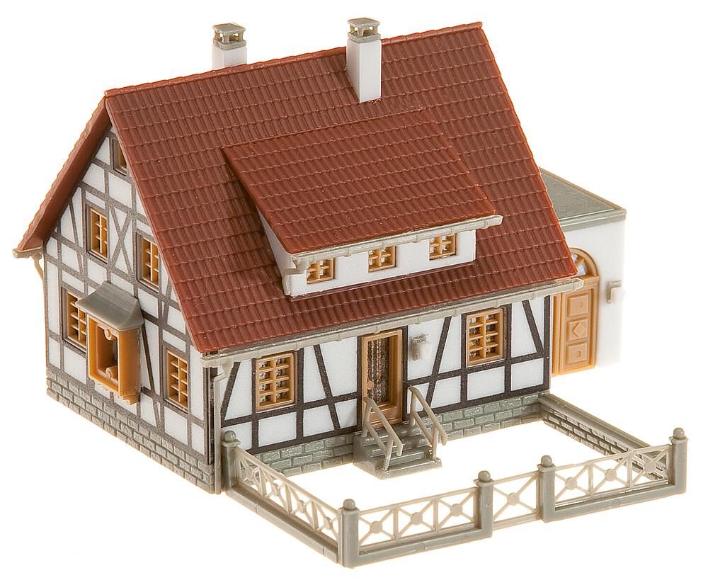 232215 Faller - Fachwerkhaus mit Garage - Spur N