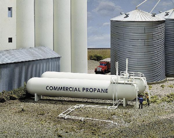 533129 Faller - 2 Gastanks - Spur H0