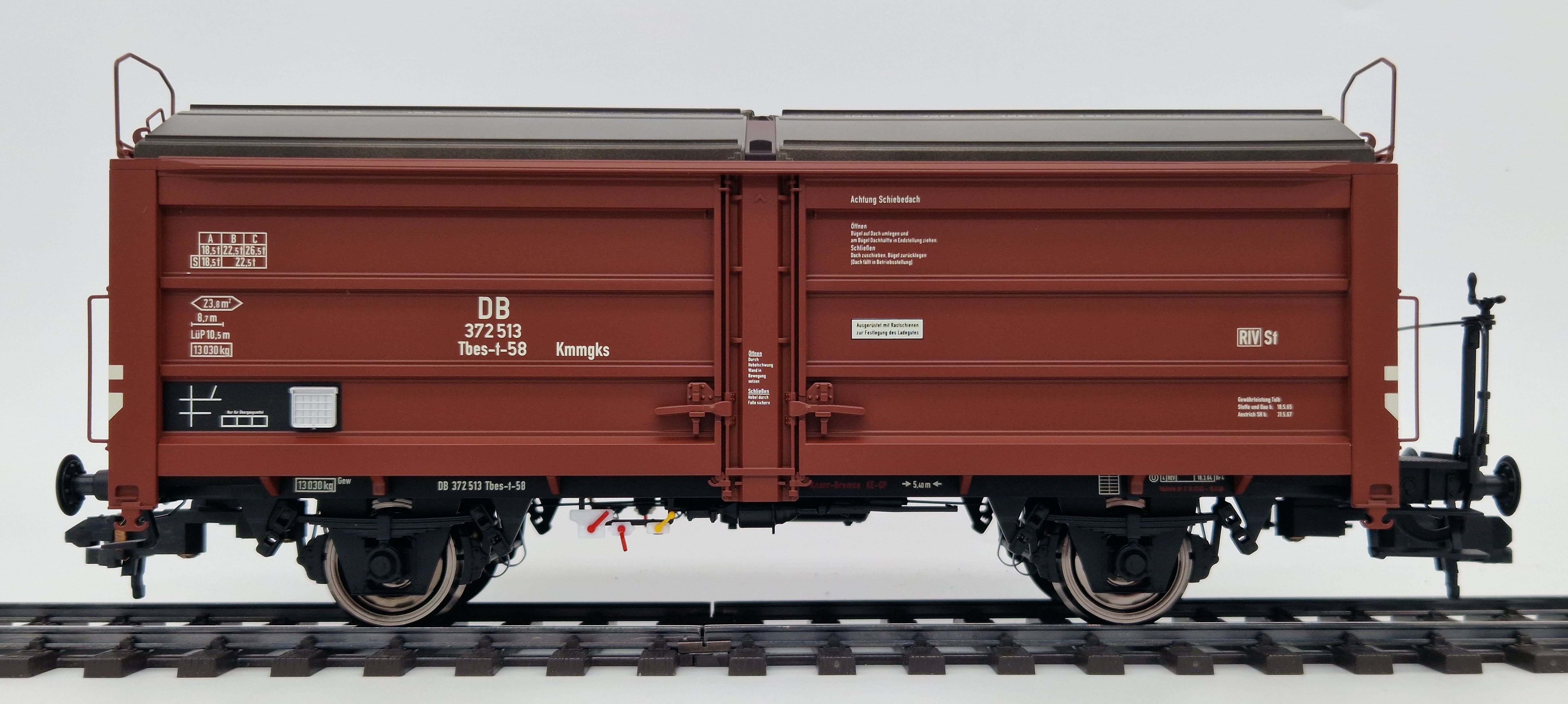 372513