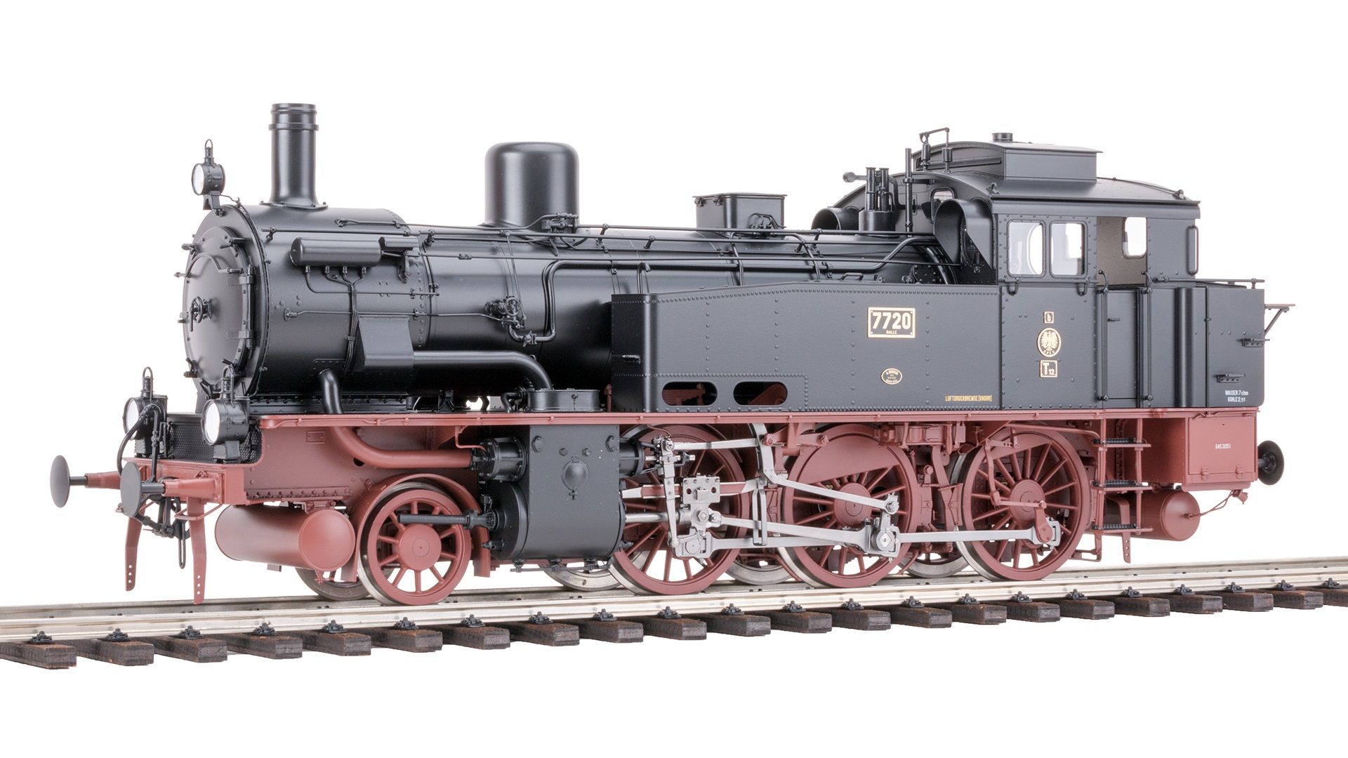 Zustand 1915, Gaslaternen (3 vorn / 2 hinten), ohne Vorwärmer, Schwarze Länderbahn RAL 9005 / 8012