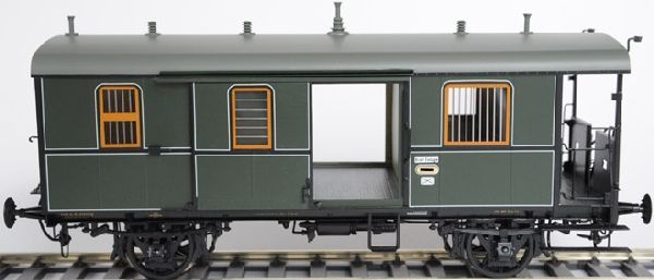 200509 KM1 - Lokalbahnpackwagen PwPostL bay05 Bayern - Spur 1