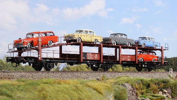 205502 KM1 - Autotransportwagen Offs55 DB IIIa braun - B - Spur 1