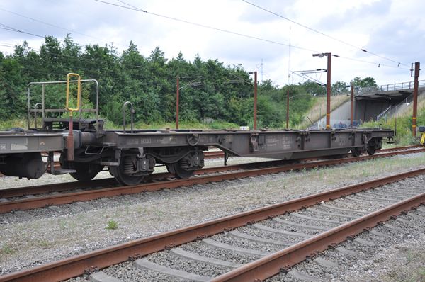 NEM, ÖBB, ca. 2010er Jahre, mahagonibraun, Wagennummern A / B / C / D / E