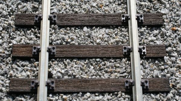 300211 KM1 - Echtholzgleis gebogen R=2461mm 10� - Spur 1