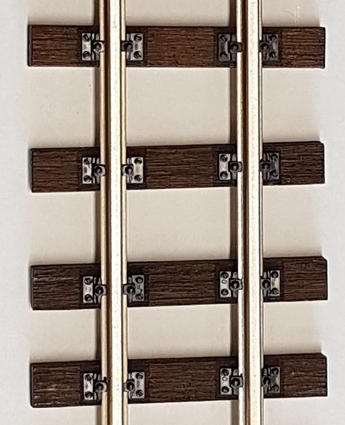300285 KM1 - Echtholz Schmalspur gebogen 1550mm 15� - Spur 1