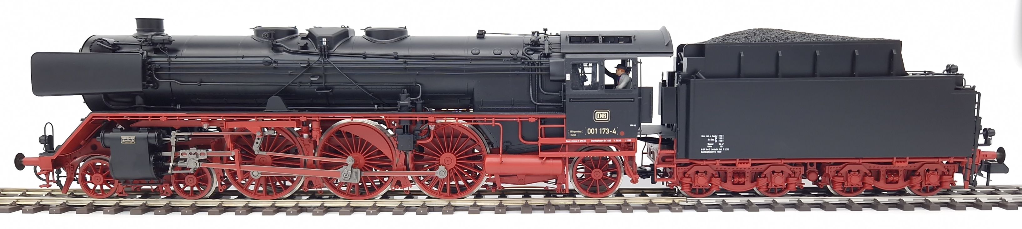 230101 Kiss - Dampflok BR 01 173-4 DB IV mit Sch�rze DCC-Sound/Rauch - Spur 1