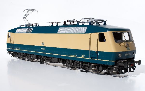 510078.1 Kiss - E-Lok 120 006-5 DB VI ozeanblau/beige Finescale - Spur 1