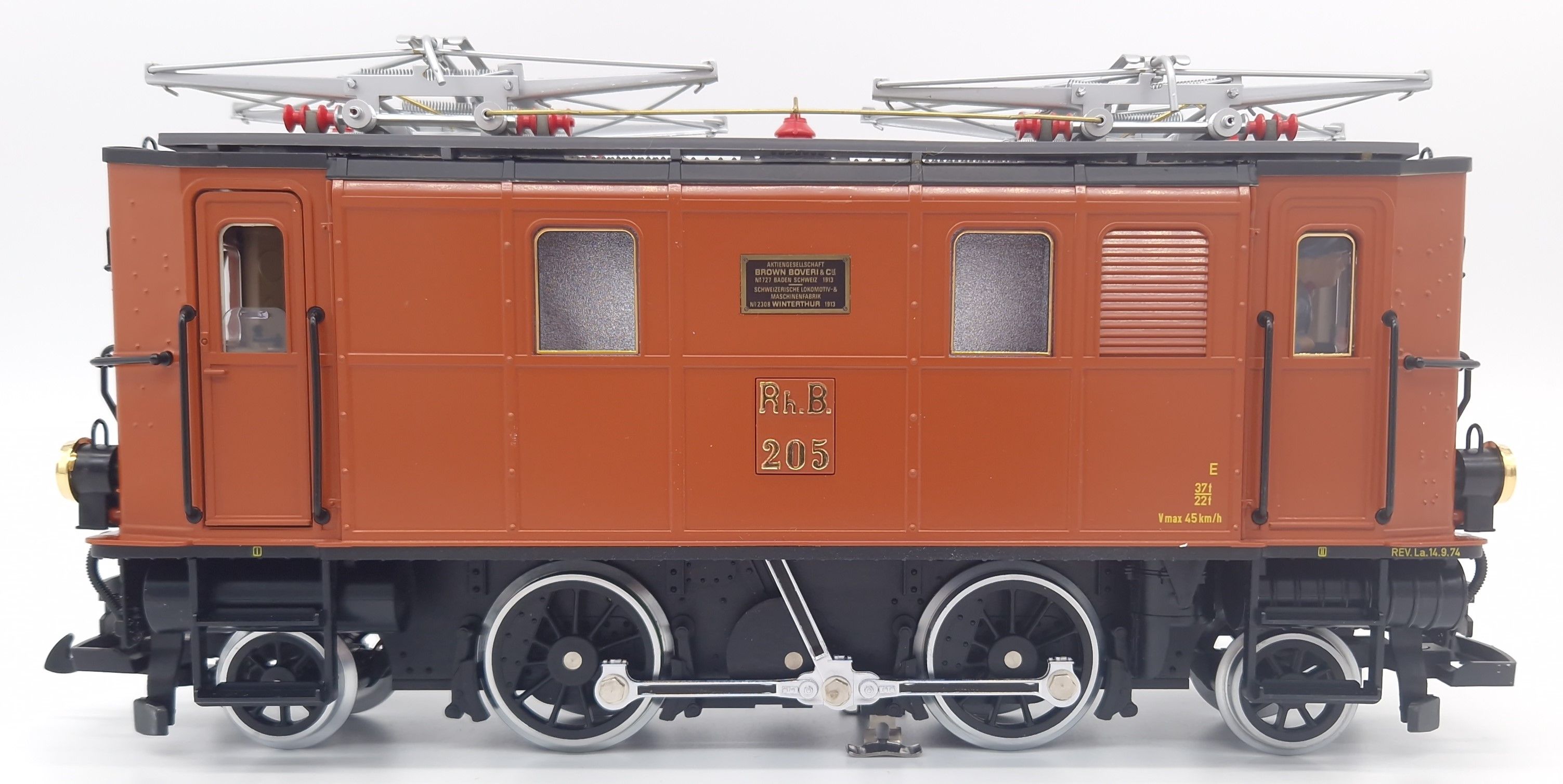 Neu analog 4-Achsige Elektro-Lokomotive Ge 2/4 der Rhätischen Bahn. Lichtwechsel in Fahrtrichtung ( 3x Spitzenlicht, 1x Schlussleuchte ),mit  Bedienungsanleitung.