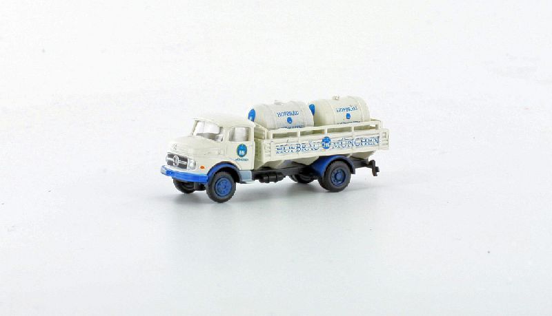 LC3461 Lemke - MB L322 Hofbr�u mit Tanks - 1:160