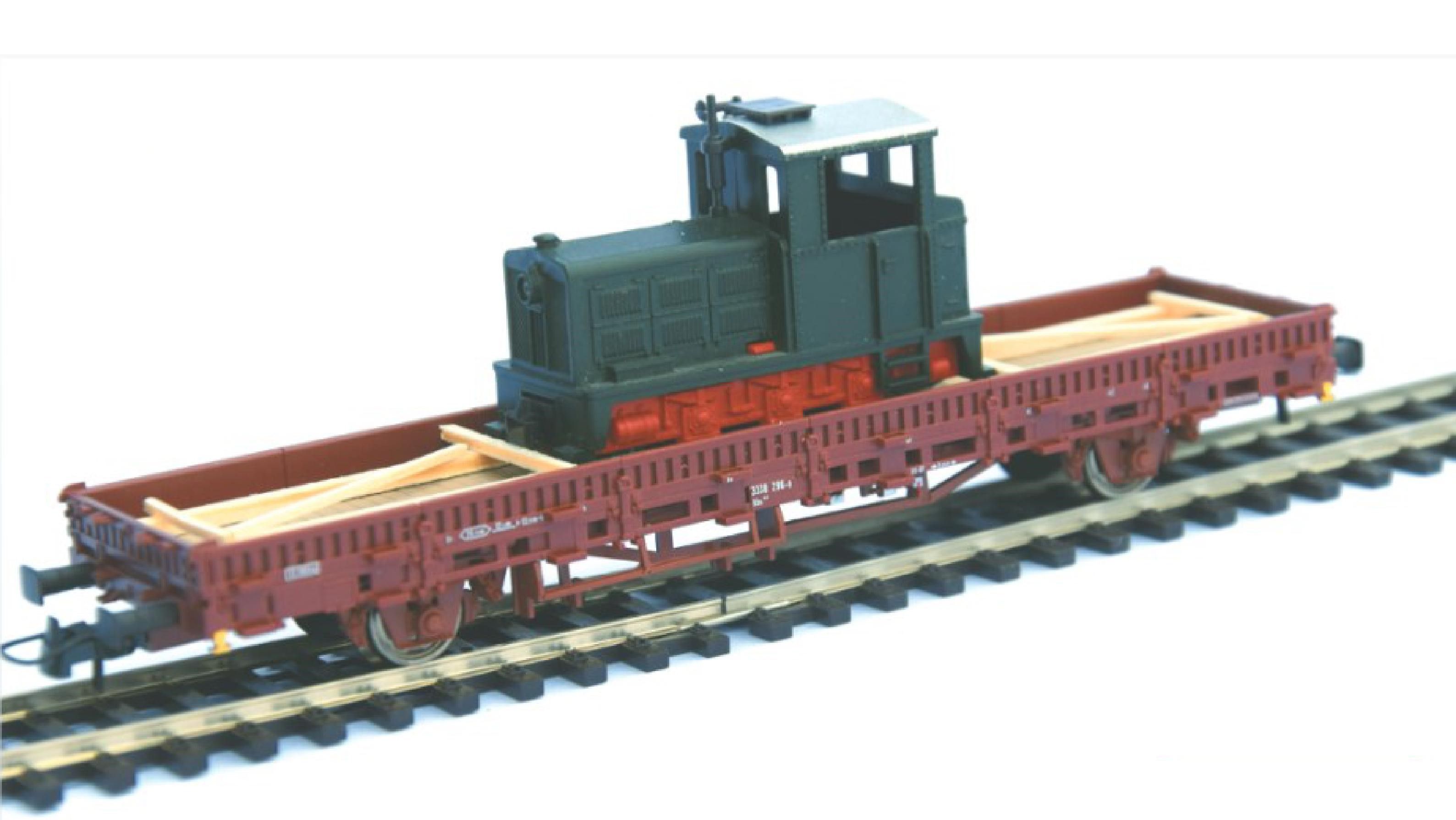 2327 Loewe - Ladegut kleine Feldbahnlok / - Spur H0