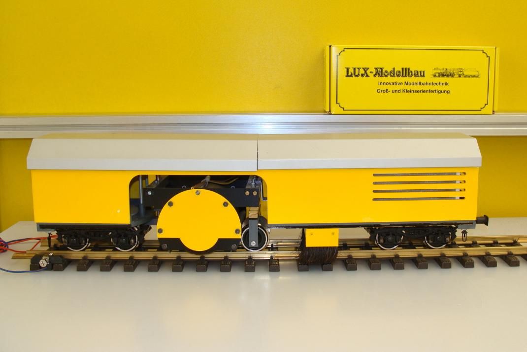 1346 Lux - I-Gleisreinigungswagen - Spur 1