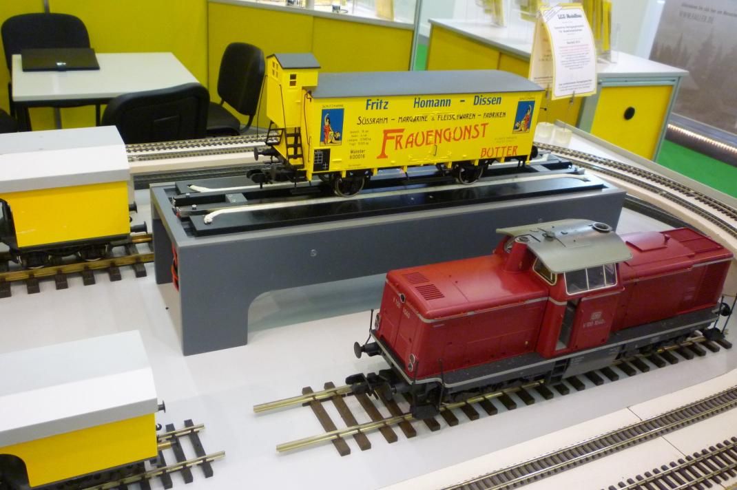 1351 Lux - Ie-Radreinigungsanlage m. Decoder - Spur 1e